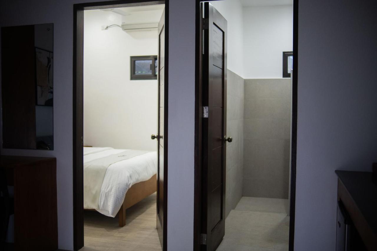 Thistle Inn Đảo Đảo Panglao Ngoại thất bức ảnh