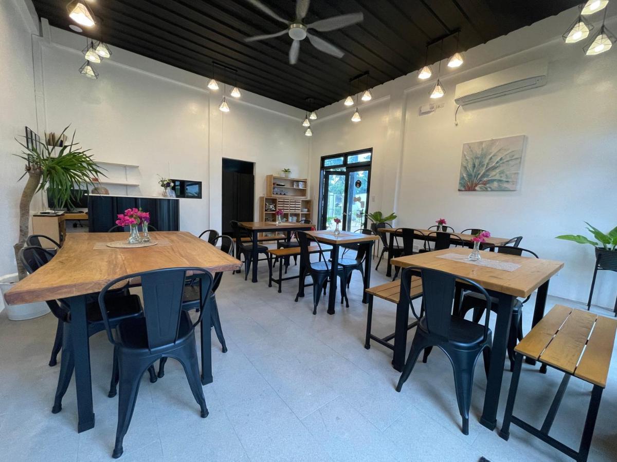 Thistle Inn Đảo Đảo Panglao Ngoại thất bức ảnh